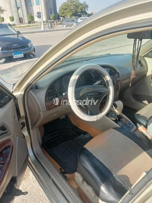 Daewoo Nubira 2 1999 Gold Used for Sale - 2