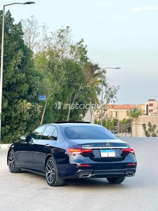 Mercedes E 200 2021 Black Used for Sale - 10