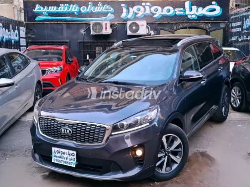 Kia Sorento 2020 Gray Used for Sale - 1