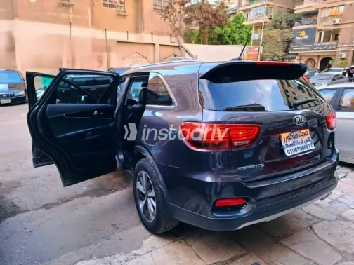 Kia Sorento 2020 Gray Used for Sale - 6