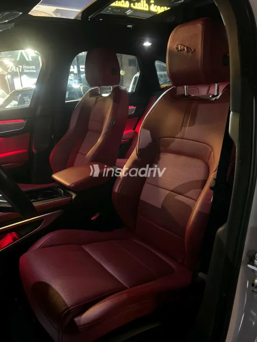 Jaguar F-Pace 2023 White Used for Sale - 3