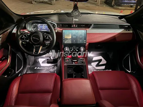 Jaguar F-Pace 2023 White Used for Sale - 9