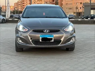هيونداي اكسنت 2023 ذهبي مستعملة للبيع
