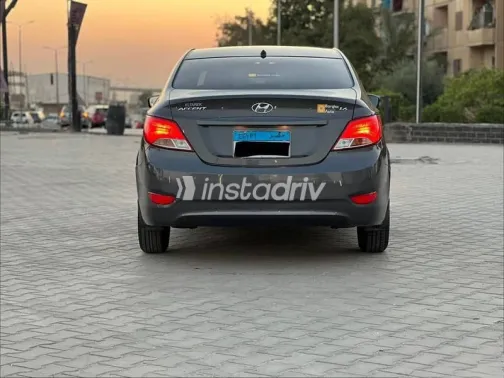 Hyundai Accent 2024 Gray Used for Sale - 7