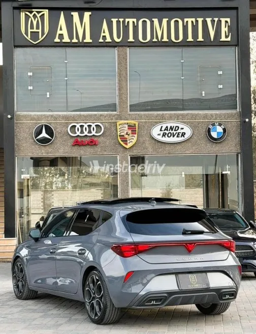 Cupra Leon 2025 Gray Used for Sale - 5