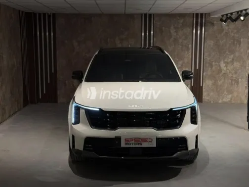 Kia Sorento 2024 White Used for Sale - 1