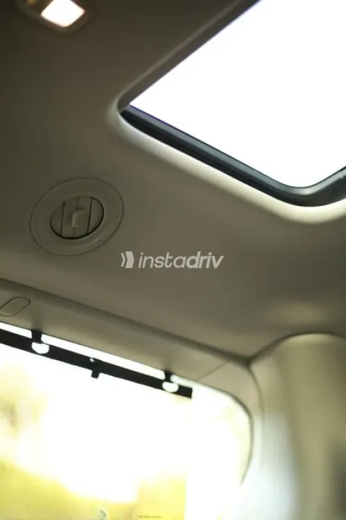 Chrysler Pacifica 2019 Gray Used for Sale - 7