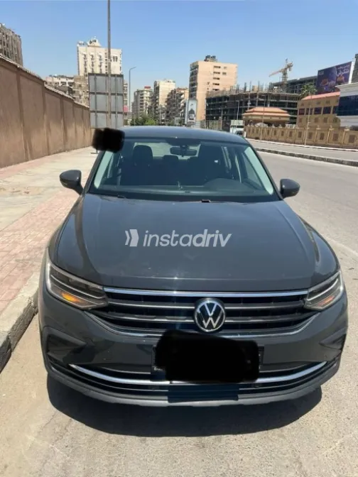 Volkswagen Tiguan 2022 Gray Used for Sale - 1