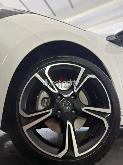 Opel Corsa 2022 White Used for Sale - 8