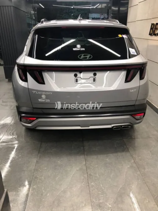Hyundai Tucson 2026 Silver Used for Sale - 4