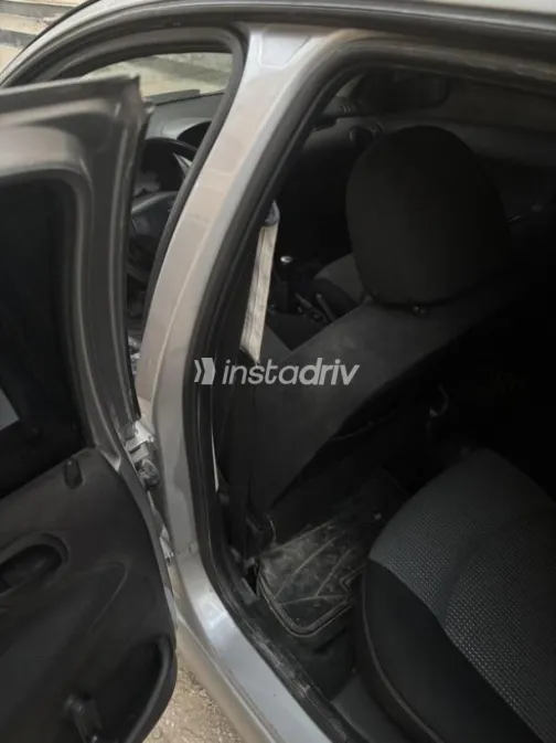 Peugeot 206 2005 Silver Used for Sale - 3