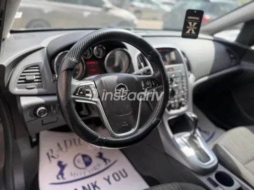 اوبل أسترا 2021 رمادي مستعملة للبيع - 2