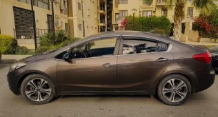 كيا سيراتو 2015 موكا مستعملة للبيع