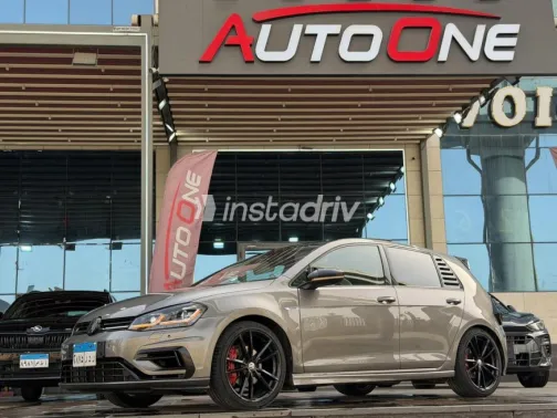 Volkswagen Golf R 2014 Brown Used for Sale - 3