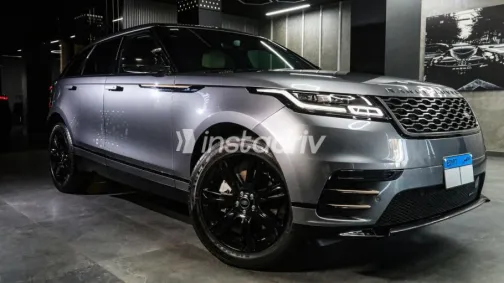 Land Rover Velar 2023 Gray Used for Sale - 1