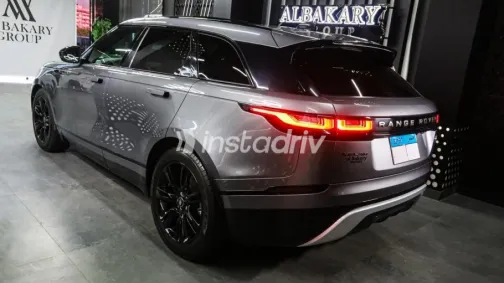 Land Rover Velar 2023 Gray Used for Sale - 2
