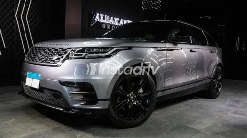 Land Rover Velar 2023 Gray Used for Sale - 3