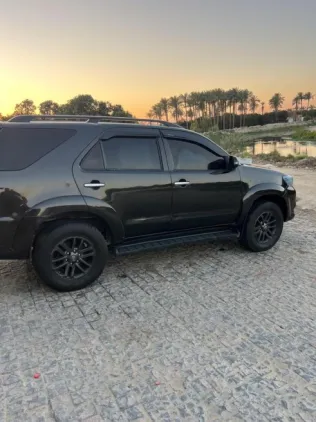 Toyota Fortuner 2017 White Used for Sale
