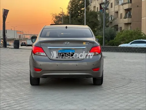 Hyundai Accent RB 2023 Gold Used for Sale - 5