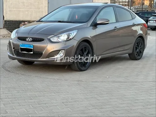 Hyundai Accent RB 2023 Gold Used for Sale - 6