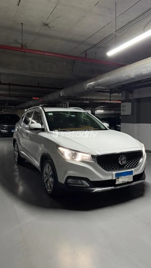 MG ZS 2021 White Used for Sale - 2