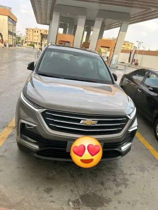 Chevrolet Captiva 2023 Bronze Used for Sale