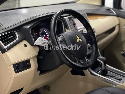 ميتسوبيشي اكسباندر 2019 أبيض مستعملة للبيع - 3