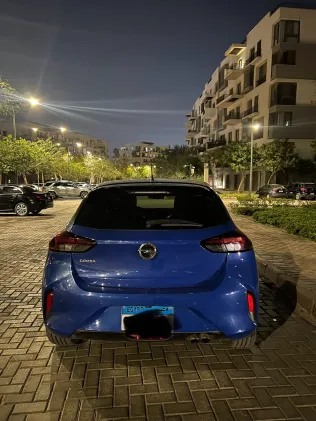اوبل كورسا 2022 أزرق مستعملة للبيع