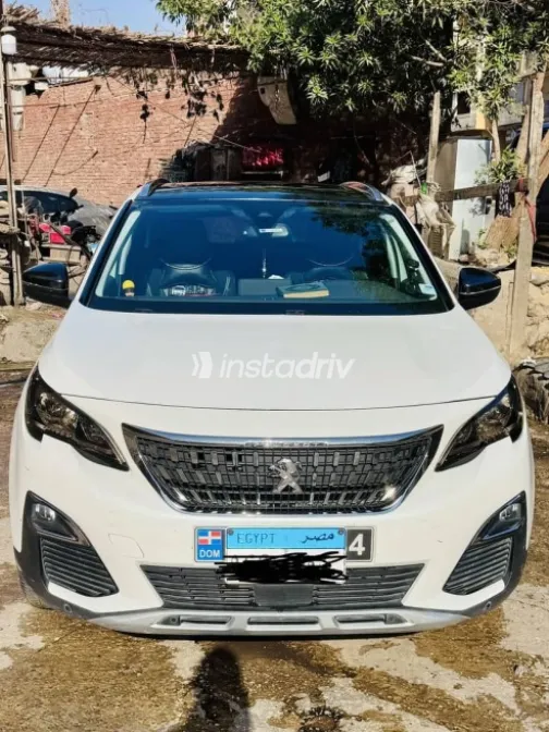 بيجو 3008 2021 أبيض مستعملة للبيع - 1