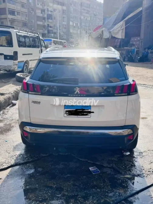 بيجو 3008 2021 أبيض مستعملة للبيع - 8