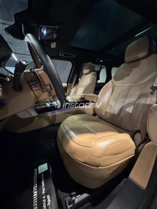 Land Rover Range Rover Vogue 2024 Gray Used for Sale - 5