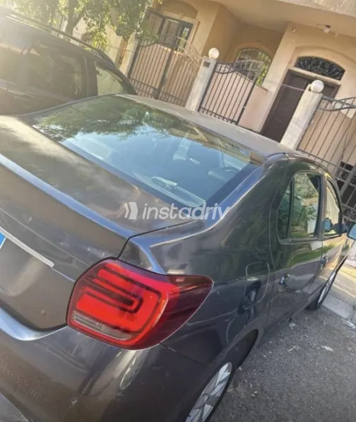 Renault Logan 2020 Gray Used for Sale - 2