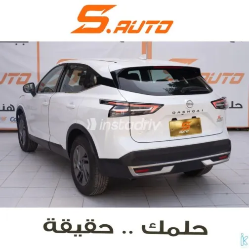 نيسان قشقاي 2025 أبيض مستعملة للبيع - 6