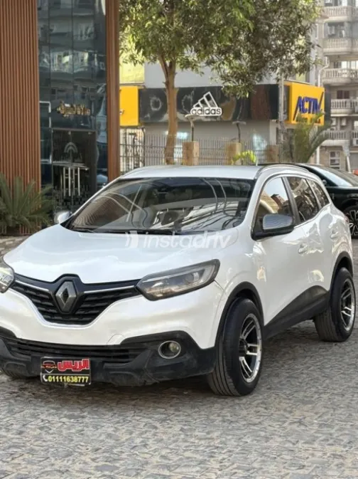 Renault Kadjar 2017 White Used for Sale - 2