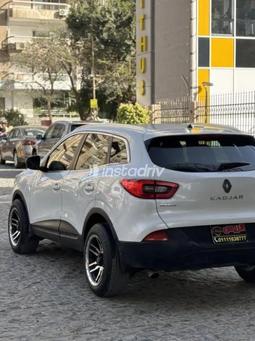 Renault Kadjar 2017 White Used for Sale - 4