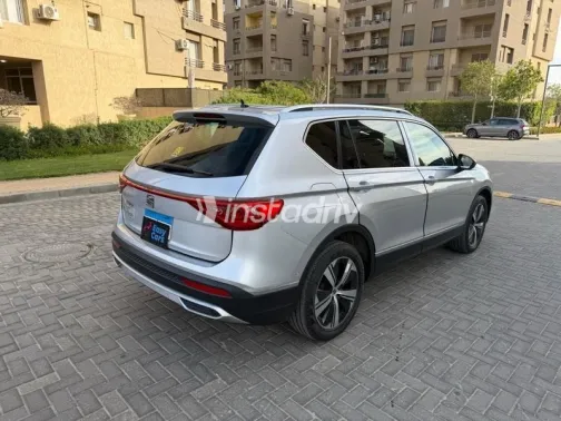 سيات تاراكو 2024 فضي مستعملة للبيع - 7