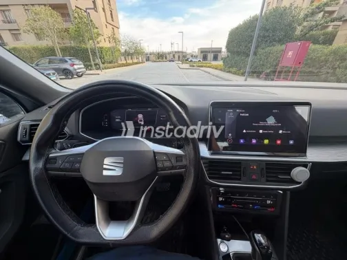 سيات تاراكو 2024 فضي مستعملة للبيع - 9