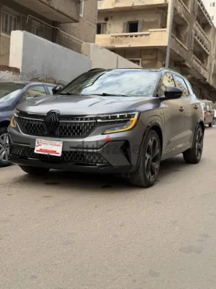 Renault Austral 2025 Gray Used for Sale