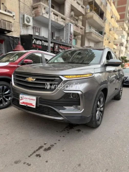 Chevrolet Captiva 2021 Silver Used for Sale - 9