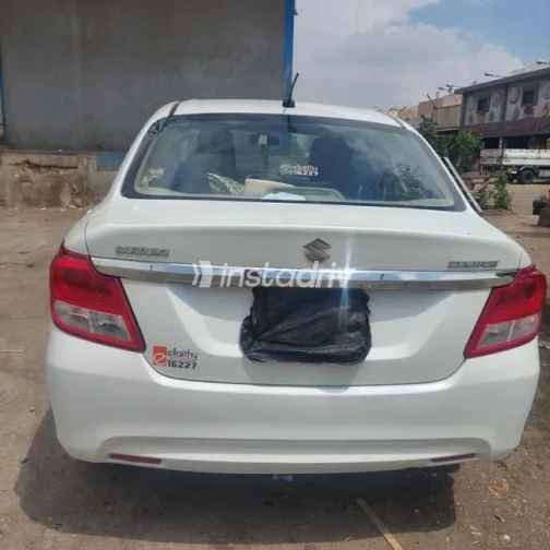 Suzuki Swift Dzire 2021 White Used for Sale - 1