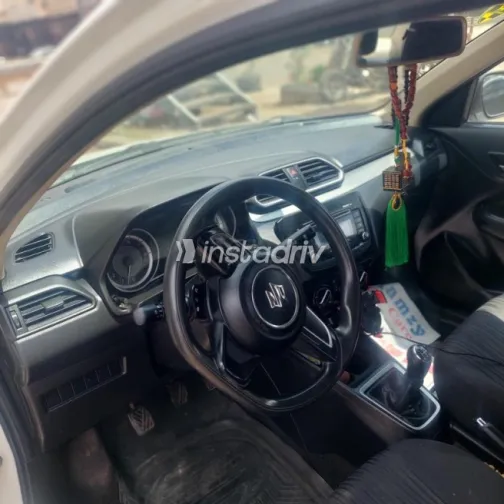 Suzuki Swift Dzire 2021 White Used for Sale - 7