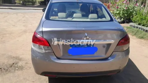 Mitsubishi Attrage 2016 Gray Used for Sale - 2