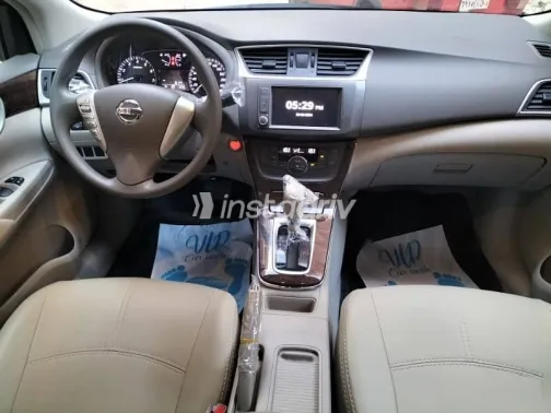 Nissan Sentra 2024 Gray Used for Sale - 4