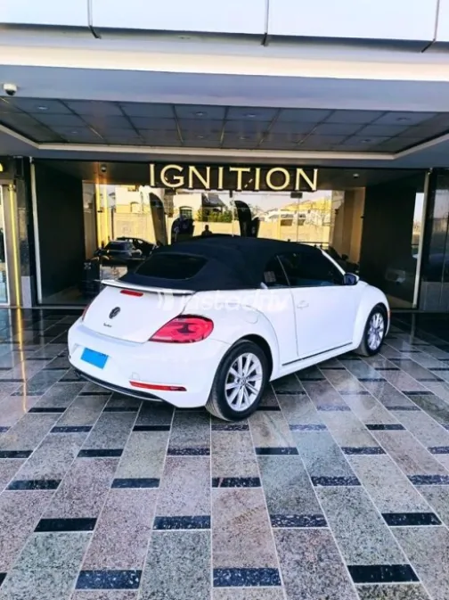 Volkswagen Beetle 2019 White Used for Sale - 4