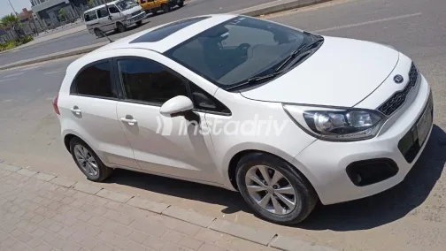 Kia Rio 2013 White Used for Sale - 2