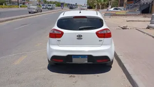 Kia Rio 2013 White Used for Sale