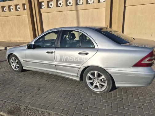 Mercedes C 180 2004 Silver Used for Sale - 6