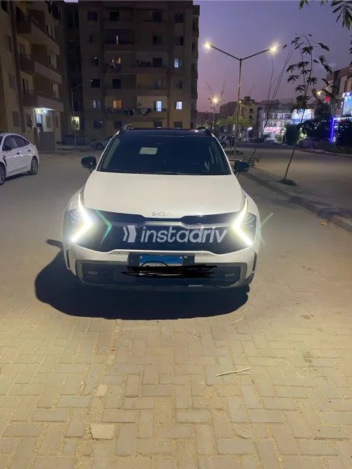 كيا سبورتاج 2023 أبيض مستعملة للبيع - 2