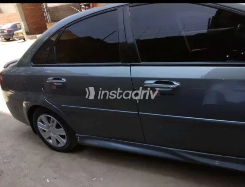 Chevrolet Optra 2011 Gray Used for Sale - 5