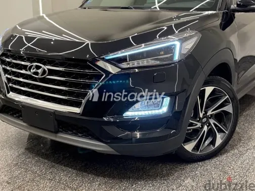 Hyundai Tucson 2019 Black Used for Sale - 3